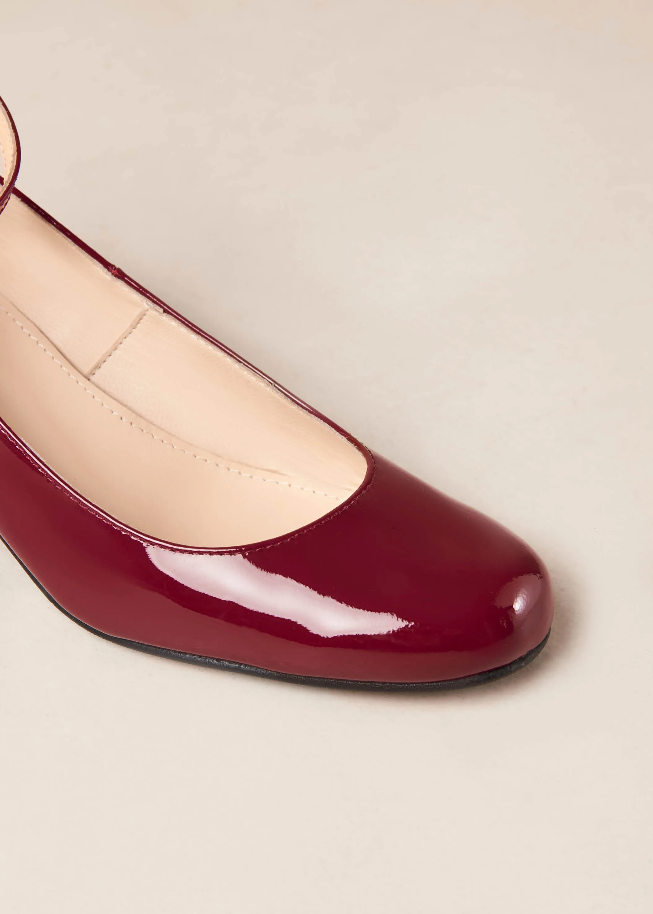 Antoine Onix Burgundy Leather Pumps