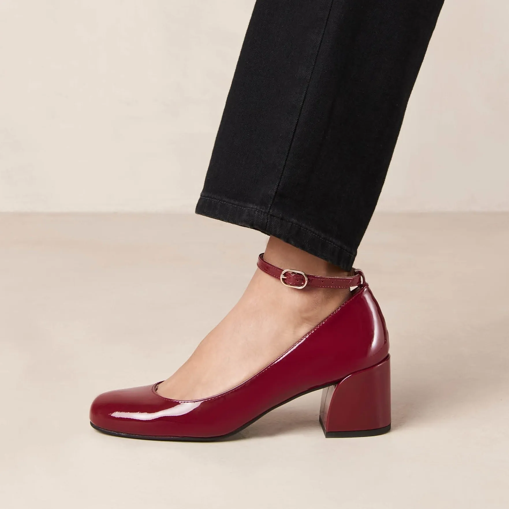 Antoine Onix Burgundy Leather Pumps